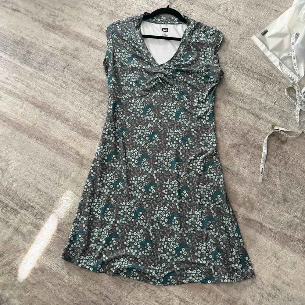 REI Co-Op Aoraki Travel Dress Runched V-Neck Travel/Hiking lightweight sz S